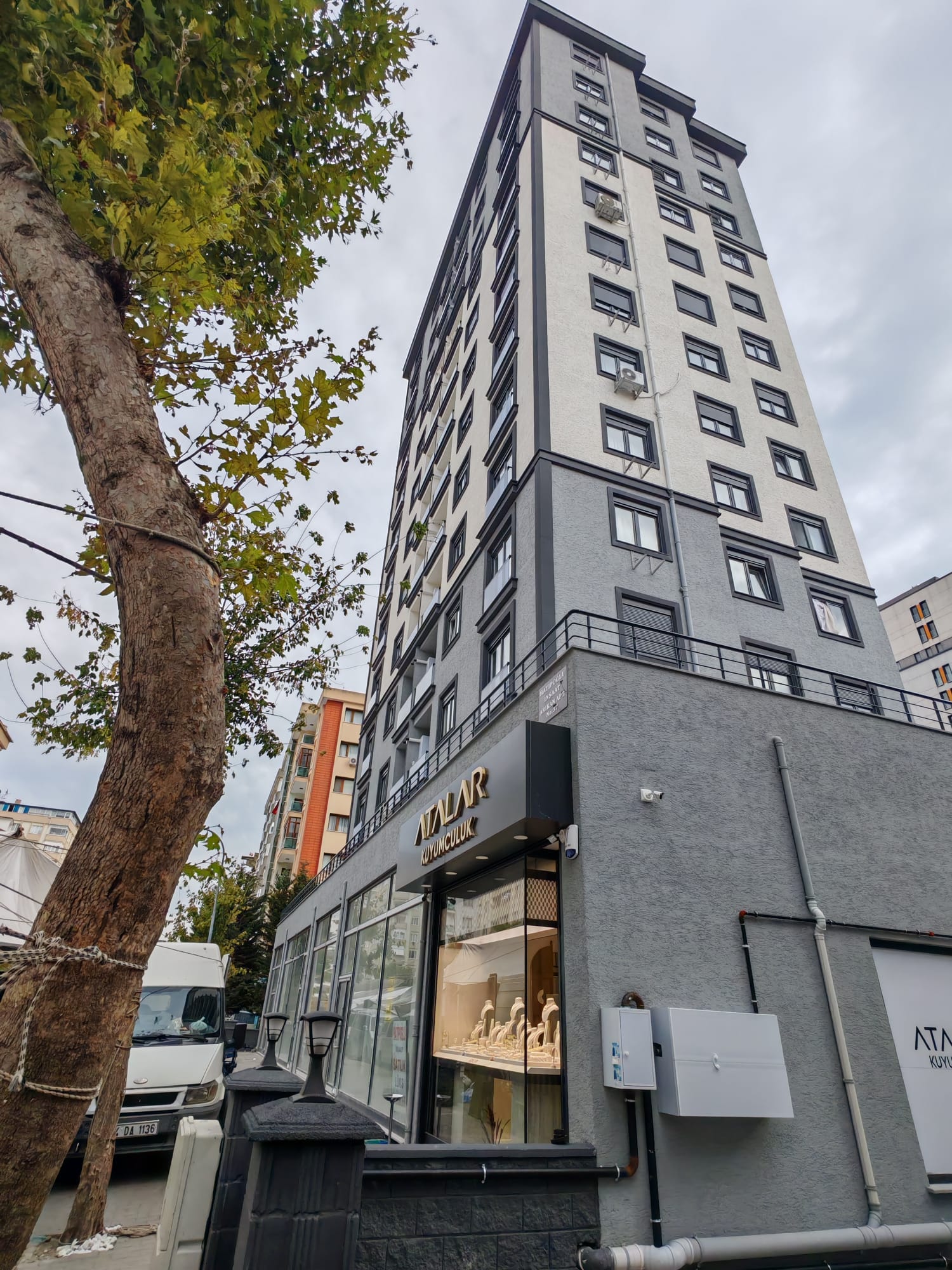 Kartal Petrol İş Mahallesi Arıkan Apartmanı