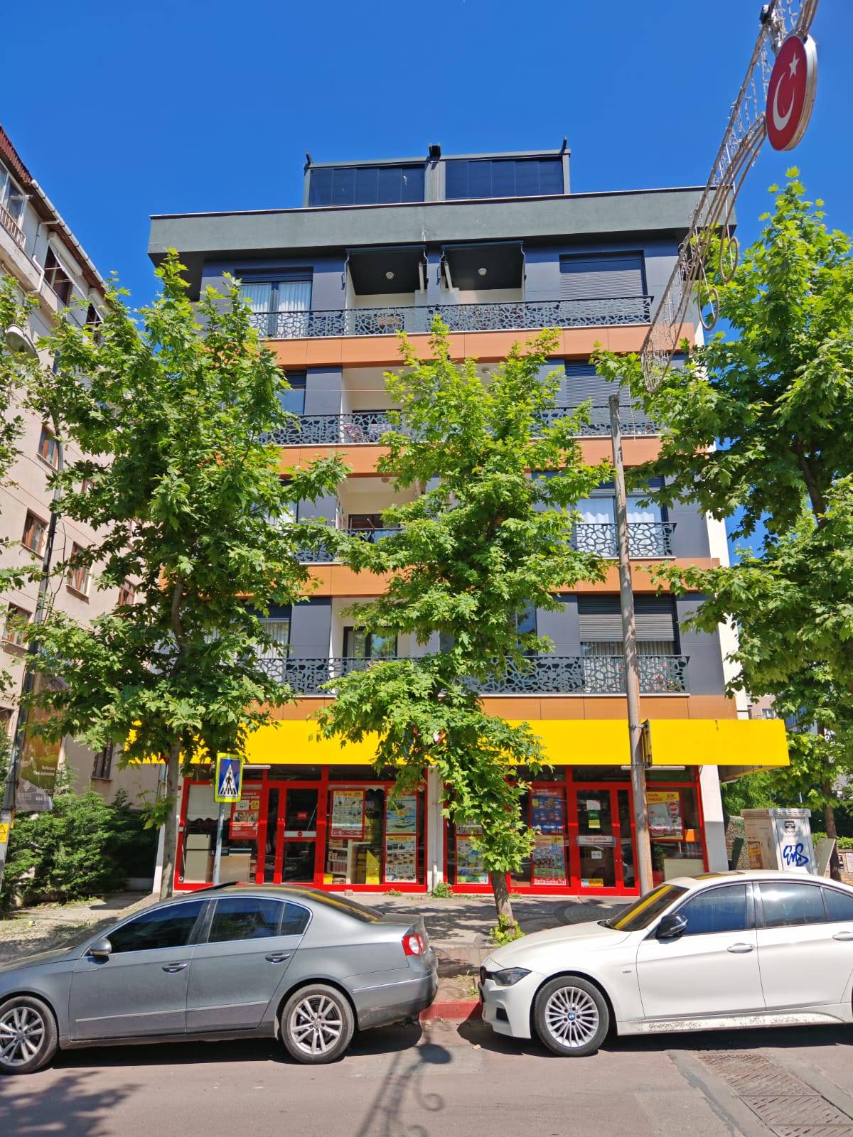 Kartal Petrol İş Mahallesi Koçoğlu Apartmanı