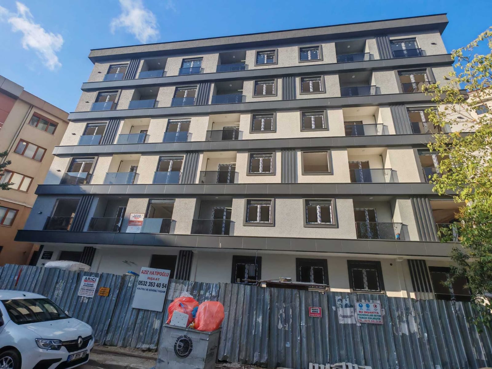Kartal Petrol İş Mahallesi Mehmet Ağa Apartmanı
