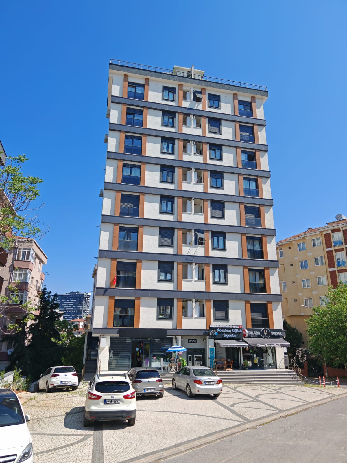 Kartal Petrol İş Mahallesi Meral Apartmanı